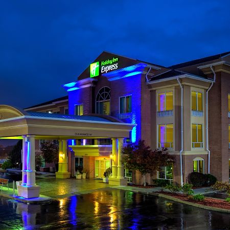 Holiday Inn Express Hotel & Suites Richmond, An Ihg Hotel Екстер'єр фото